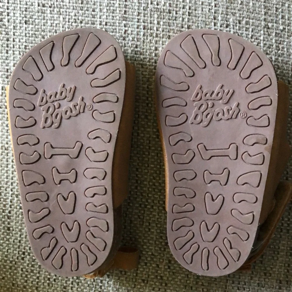 Baby B’gosh “Birkenstock” size 2 baby tan
